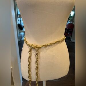 Chain link Belt Gold Tone Textured Chain link / Tassels Matte Gold tone Finish